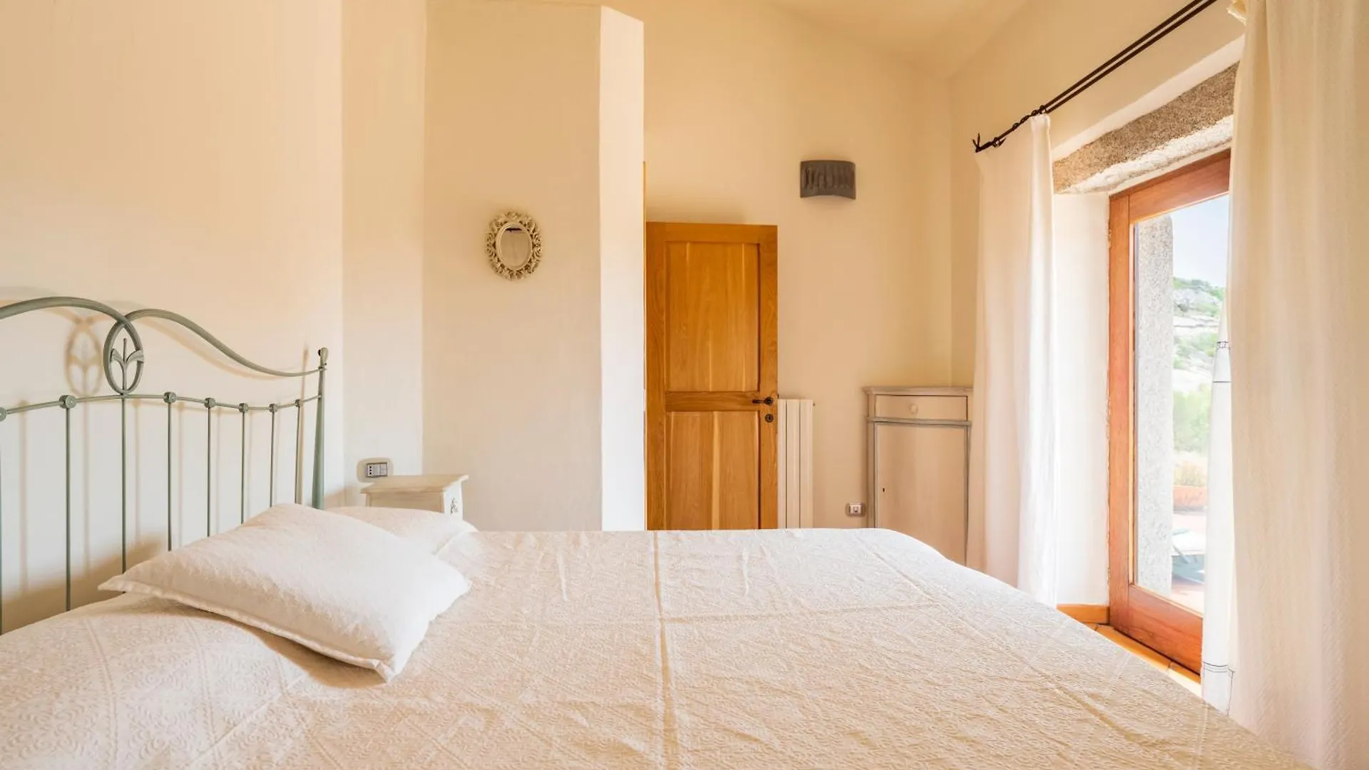 North Sardinia Retreats Stazzo Liccia Barria - Villa Con Piscina Arzachena Vakantiehuis