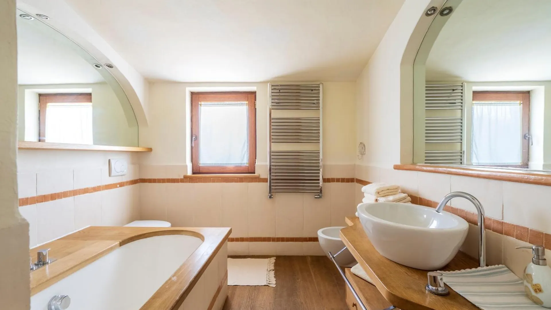 North Sardinia Retreats Stazzo Liccia Barria - Villa Con Piscina أرتْساكينا بيت للعطل