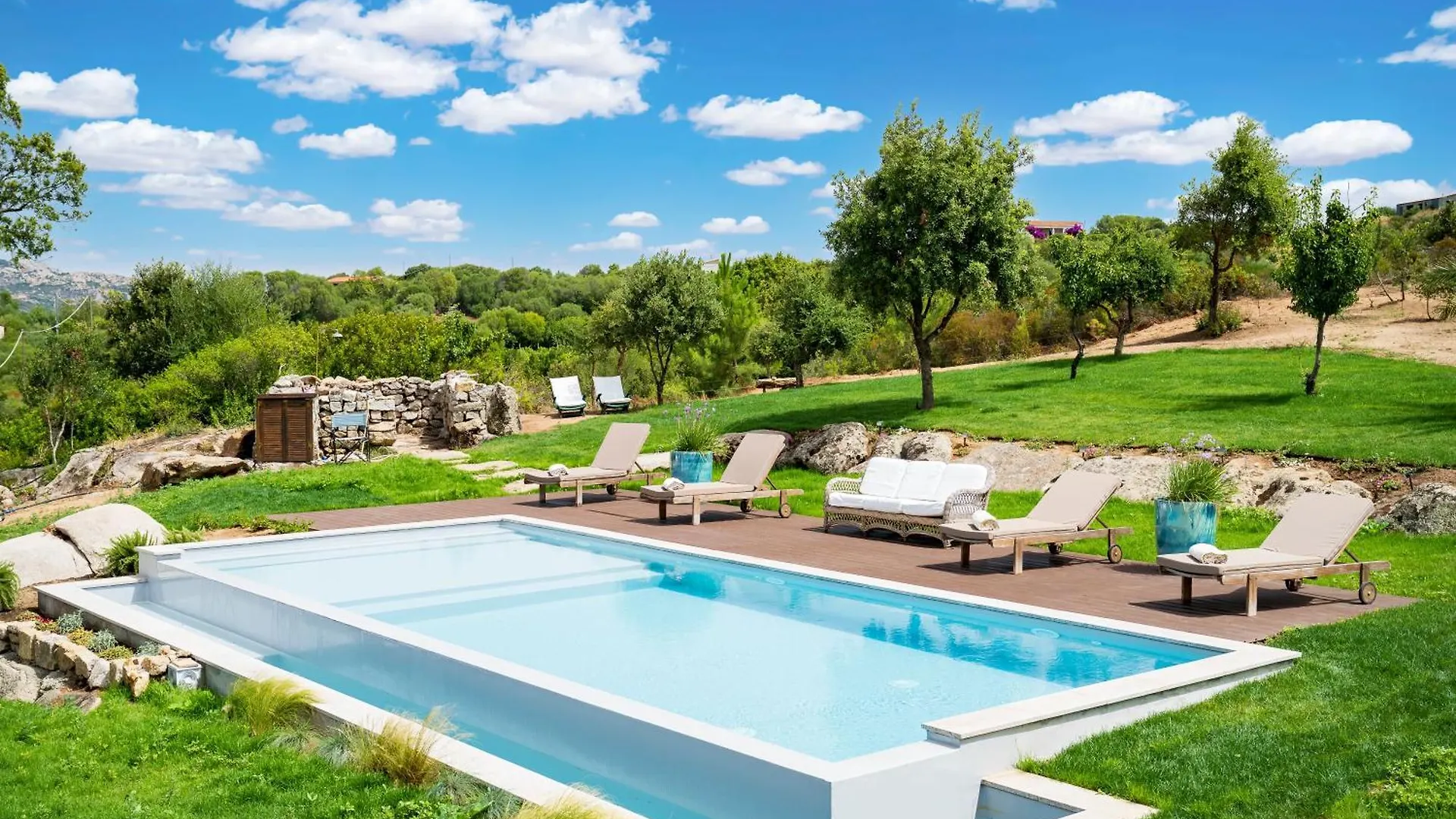 North Sardinia Retreats Stazzo Liccia Barria - Villa Con Piscina أرتْساكينا بيت للعطل